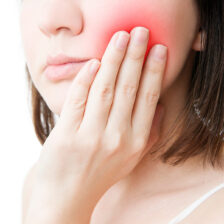 西葛西駅徒歩5分の歯医者、木村歯科医院で、麻酔注射を効きにくくする習慣や行動とは？対処法を解説