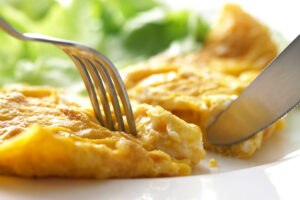 西葛西駅徒歩5分の歯医者、木村歯科医院で、矯正中にワイヤーが外れたら？外れる原因と対処法を解説